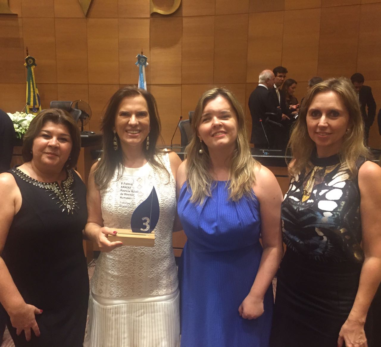 Juíza paranaense conquista premiação nacional com projeto desenvolvido em Ponta Grossa